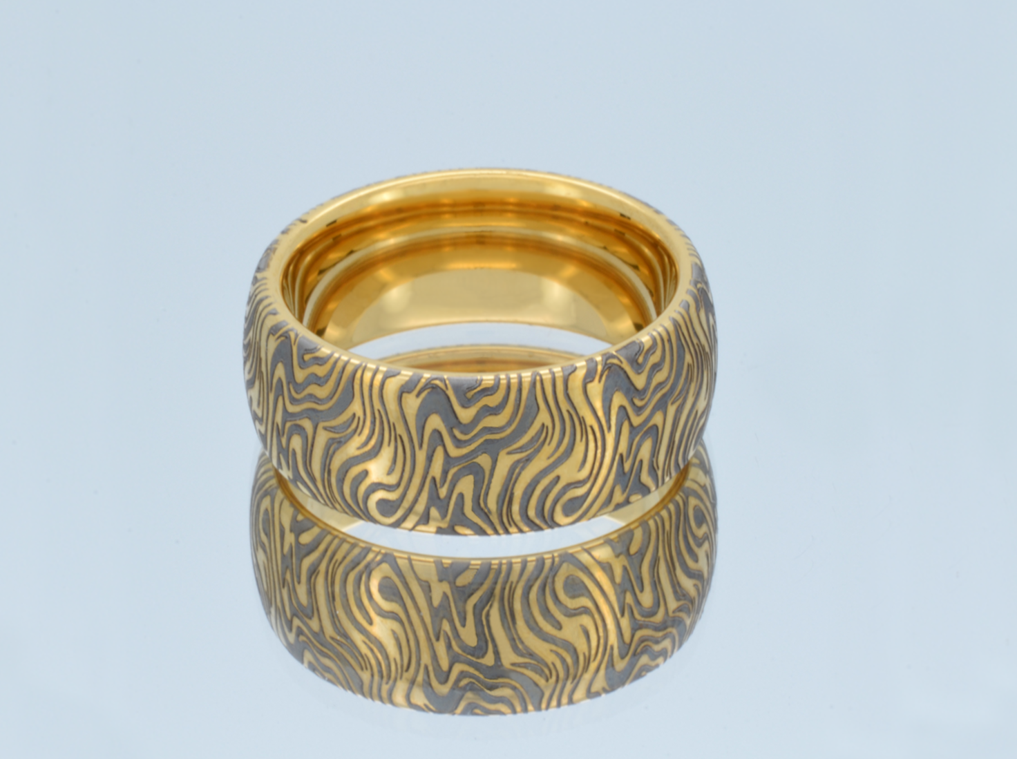 Golden Mokume Majesty | Wolframový prsten