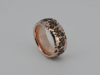 Elegant rose gold tungsten ring with unique nature inspired floral engraving, plant pattern. Luxury anniversary wedding band for special occasion or engagement. Luxury promise ring for friend, girlfriend, mother, mom or granny. Ideal original personalized present for her and him.