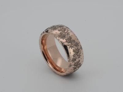 Elegant rose gold tungsten ring with unique nature inspired floral engraving, plant pattern. Luxury anniversary wedding band for special occasion or engagement. Luxury promise ring for friend, girlfriend, mother, mom or granny. Ideal original personalized present for her and him.