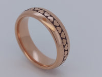 Video preview of the Eternal Heart Band showing the surface detail as the item moves.